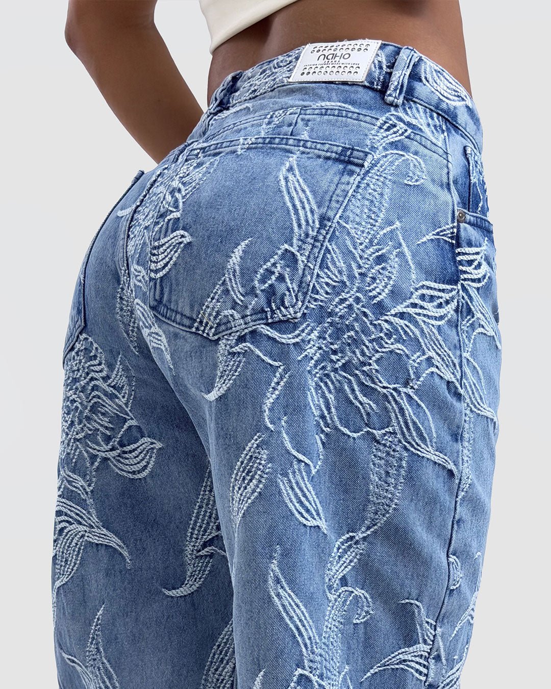 Baggy Camelia