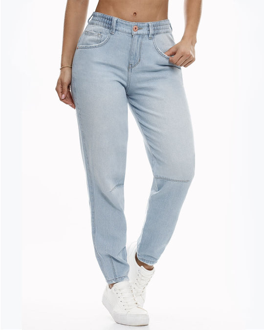 Mom Fit Casandra