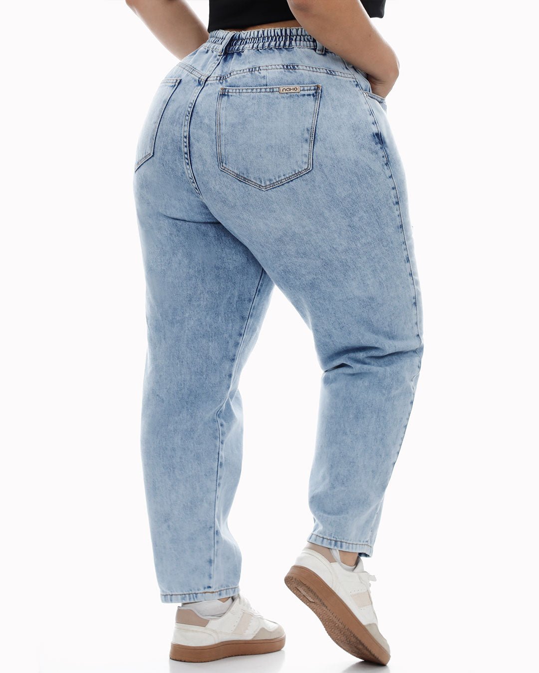 Mom fit Harika