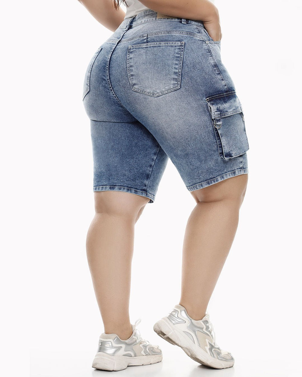 Short Binnaz
