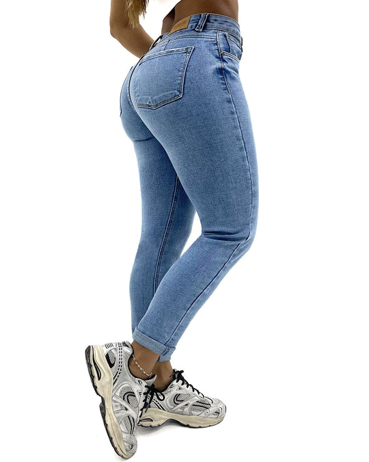 Skinny Umay