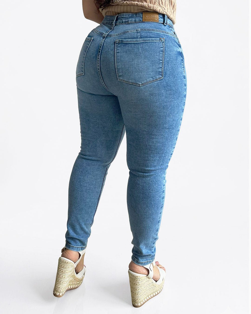 Skinny Gonul