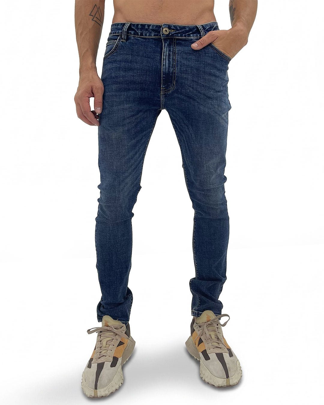 Skinny Louis