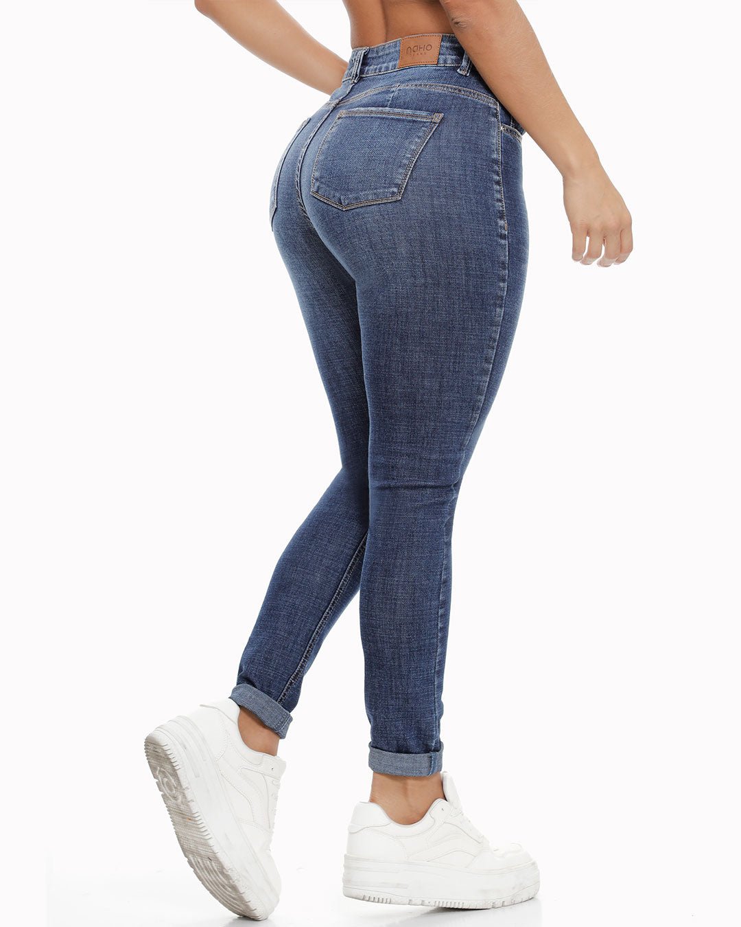 Skinny Dilay